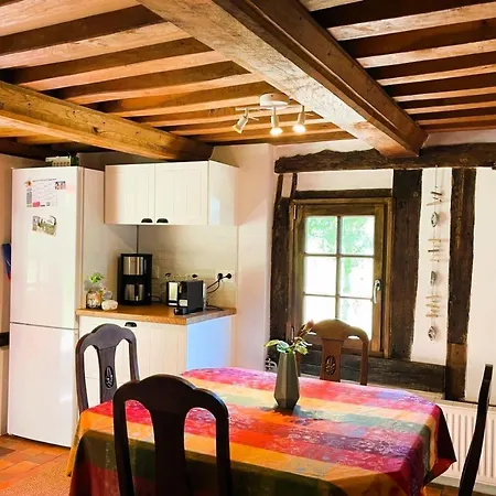 Beautiful Normandy House 500 M From The Sea