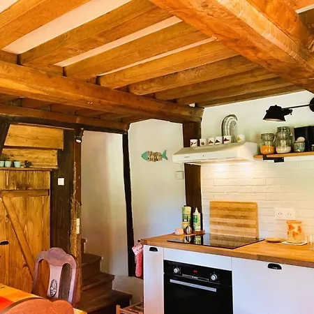 Beautiful Normandy House 500 M From The Sea Pennedepie